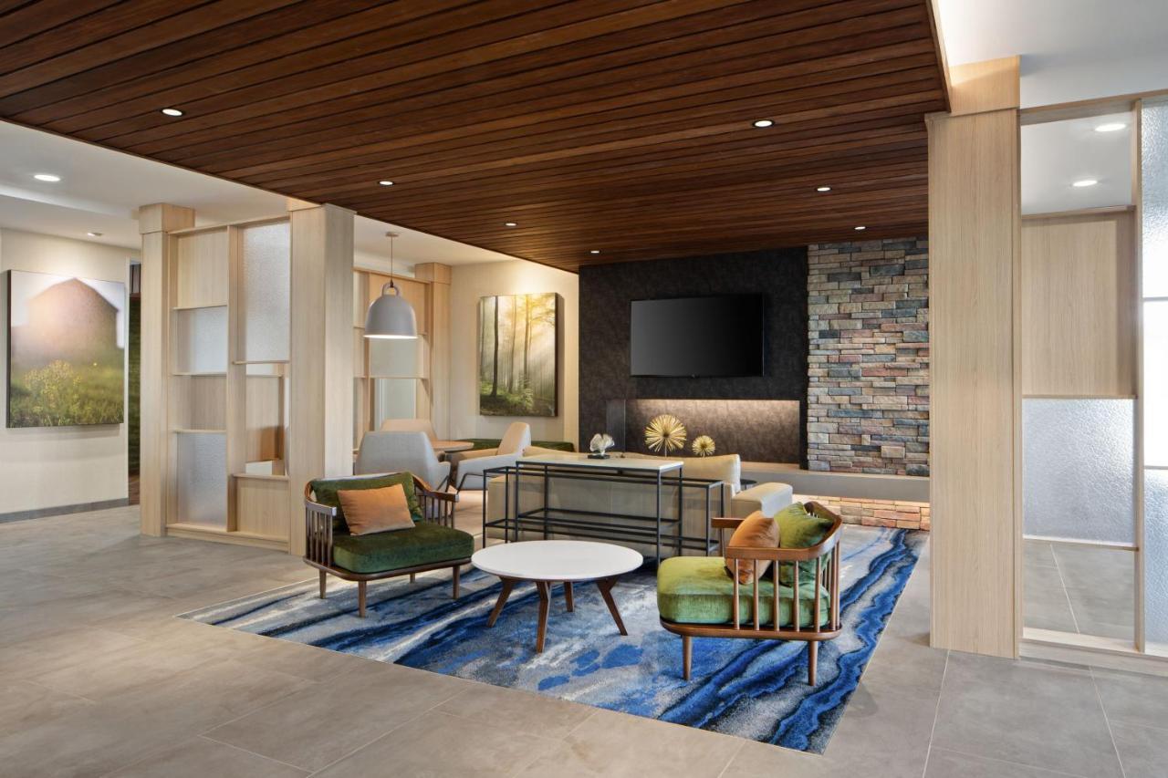 Fairfield By Marriott Inn & Suites Whitsett Greensboro East Eksteriør bilde