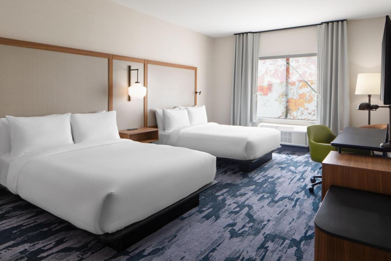 Fairfield By Marriott Inn & Suites Whitsett Greensboro East Eksteriør bilde