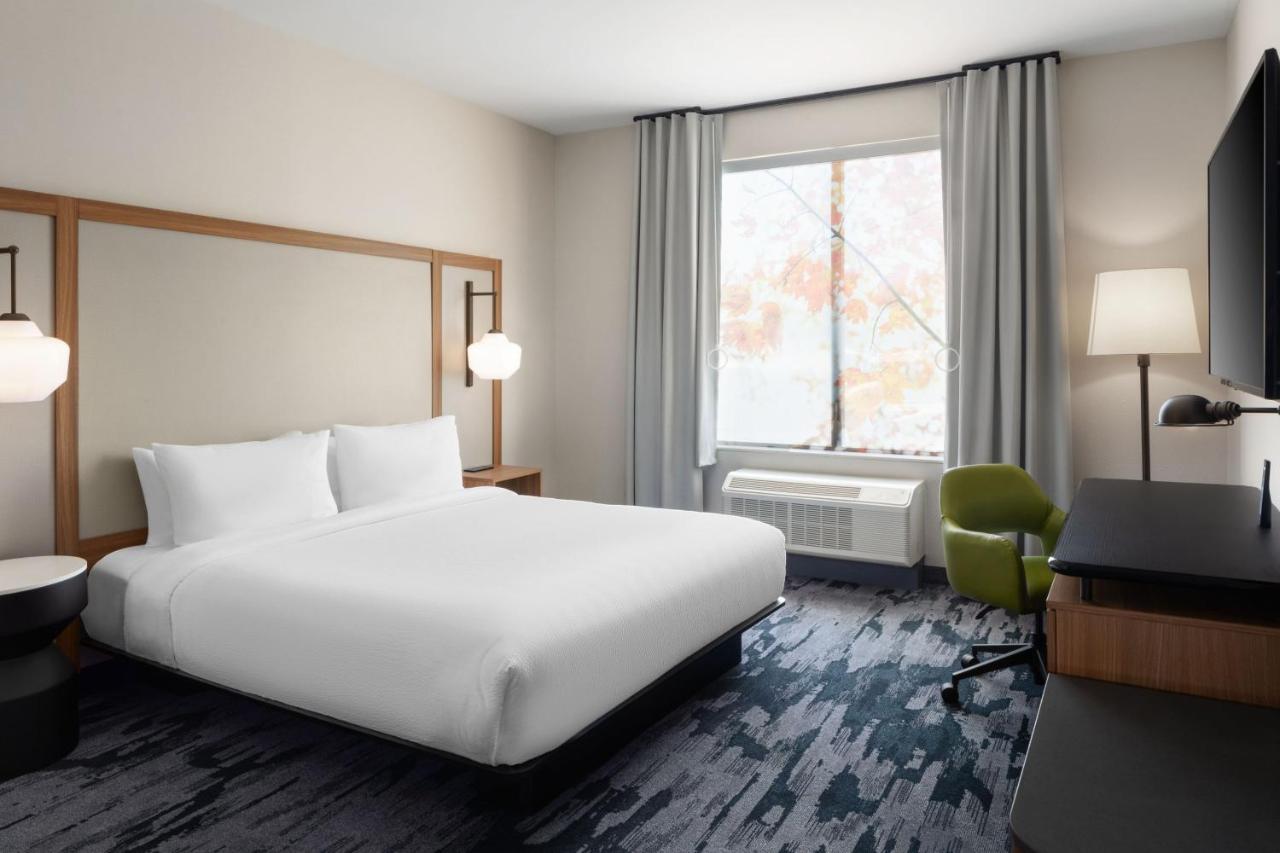 Fairfield By Marriott Inn & Suites Whitsett Greensboro East Eksteriør bilde