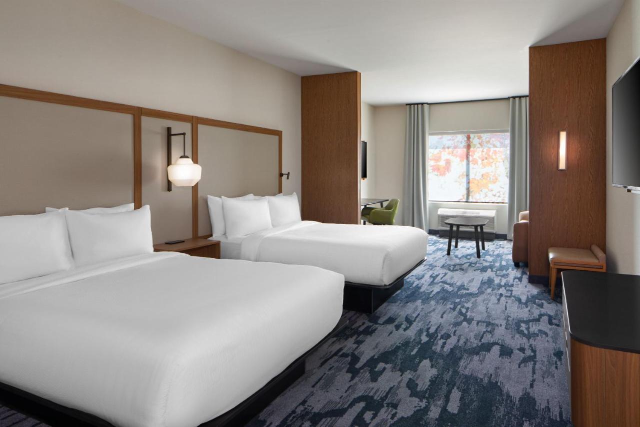 Fairfield By Marriott Inn & Suites Whitsett Greensboro East Eksteriør bilde